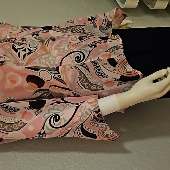 VTG KATHY CHE Pink Floral Mod Chiffon Button Down Assymetric Collared Shirt - Picture 5 of 9